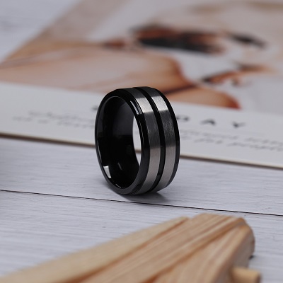 Black and Silver Titanium Band